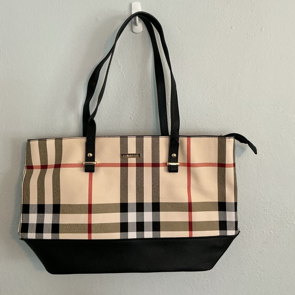 Elim & Paul Woman’s Plaid Shoulder Bag.